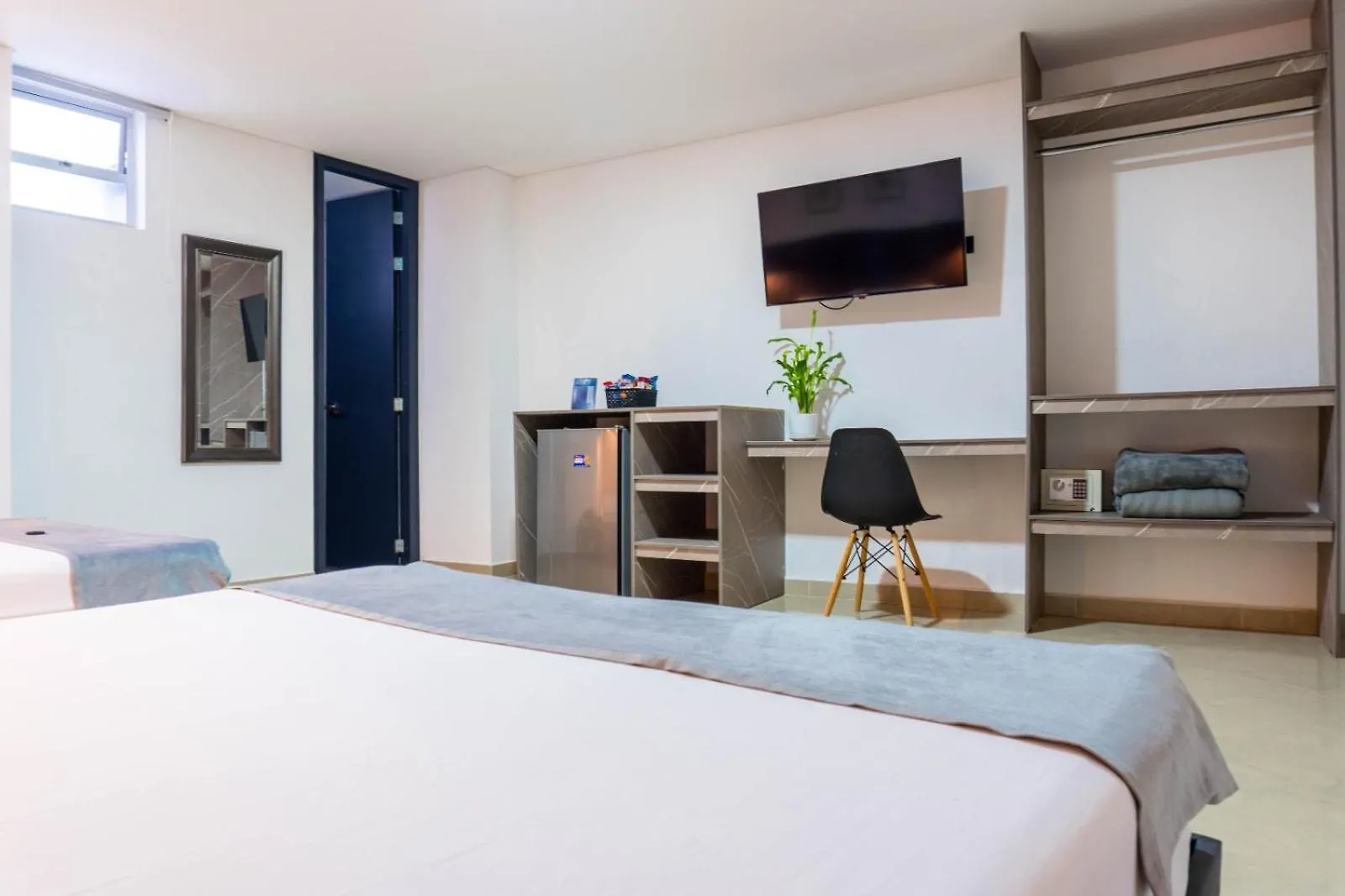 Hotel California Center Med Medellín Colombia